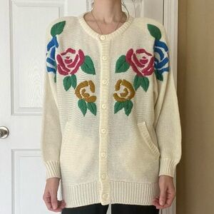 Cream Floral Embroidery Cardigan with Pockets Vintage 90s Granny Cottage